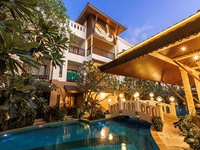 Quality And Hotel 4*